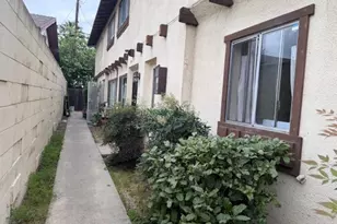 290 Spencer, Upland, CA 91786 - Photo 2