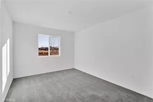 10158 Kemper Ave, Adelanto, CA 92301 - Photo 16