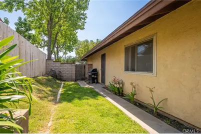 22586 Main Street, Grand Terrace, CA 92313 - Photo 32