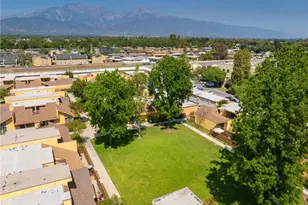 435 W 9th St, Upland, CA 91786 - Photo 24