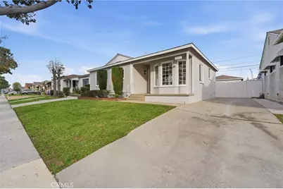 2917 Del Amo Boulevard, Lakewood, CA 90712 - Photo 2