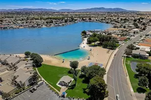 18060 Pebble Beach Dr, Victorville, CA 92395 - Photo 46