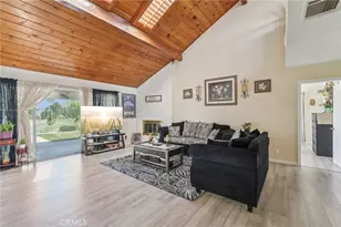 18060 Pebble Beach Dr, Victorville, CA 92395 - Photo 4