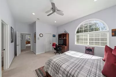 27312 Little Bear, Lake Arrowhead, CA 92317 - Photo 24