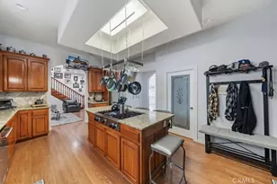 27312 Little Bear, Lake Arrowhead, CA 92317 - Photo 16