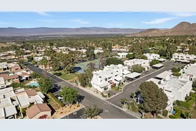 48652 Desert Flower Drive, Palm Desert, CA 92260 - Photo 46