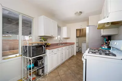 44265 Foxton Avenue, Lancaster, CA 93535 - Photo 10
