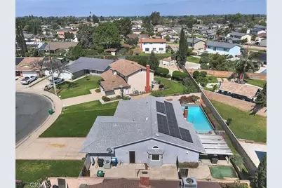 13437 Mistletoe, Chino, CA 91710 - Photo 46