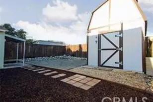 10734 Sharon Ave, Sunland, CA 91040 - Photo 16