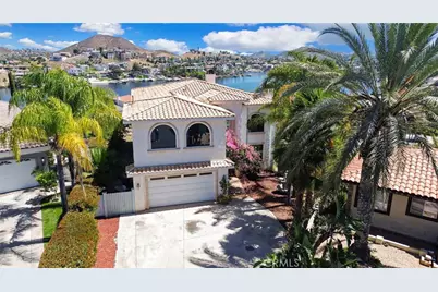 29258 Stampede, Canyon Lake, CA 92587 - Photo 2