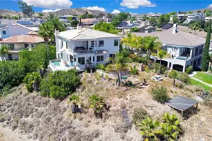 29258 Stampede, Canyon Lake, CA 92587 - Photo 58