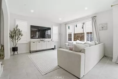 107 Starbright, Irvine, CA 92618 - Photo 8