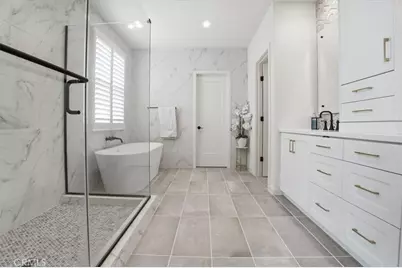 107 Starbright, Irvine, CA 92618 - Photo 48