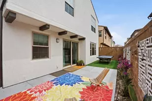 107 Starbright, Irvine, CA 92618 - Photo 64