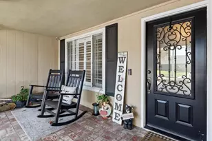 19631 Fairweather, Canyon Country, CA 91351 - Photo 4