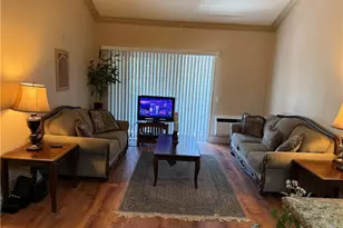 3535 Banbury Dr, Riverside, CA 92505 - Photo 2