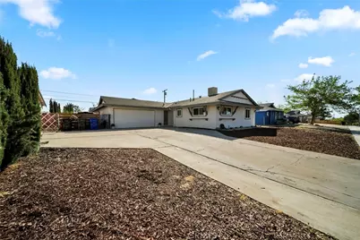 15713 Gazelle St, Victorville, CA 92395 - Photo 4