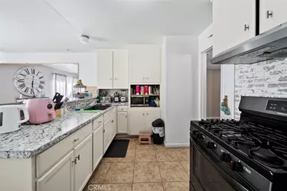 15713 Gazelle St, Victorville, CA 92395 - Photo 14