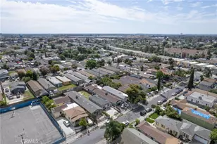 10830 Kalmia, Los Angeles, CA 90059 - Photo 4