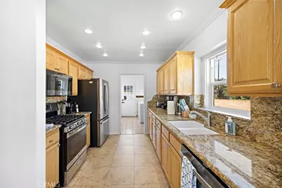 720 E Foothill, Glendora, CA 91741 - Photo 18