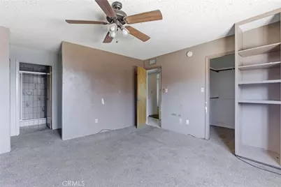 8801 Sorrel, Bakersfield, CA 93307 - Photo 20