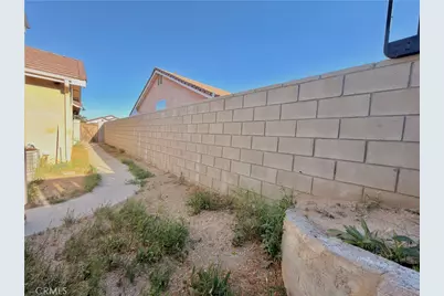 9356 Nolina, Hesperia, CA 92344 - Photo 26