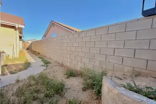 9356 Nolina, Hesperia, CA 92344 - Photo 26