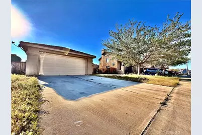 9356 Nolina, Hesperia, CA 92344 - Photo 2