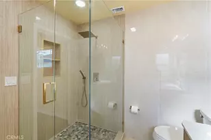 8008 Greenbush Ave, Panorama City, CA 91402 - Photo 14