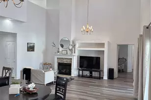 13975 Barker, Apple Valley, CA 92307 - Photo 12