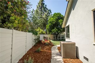 6611 Glade, Woodland Hills, CA 91303 - Photo 42