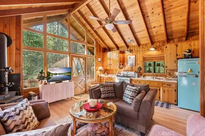 697 Mormon Springs, Crestline, CA 92325 - Photo 6