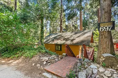 697 Mormon Springs, Crestline, CA 92325 - Photo 2