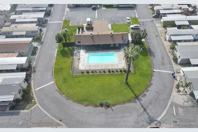 17333 Valley #15E, Fontana, CA 92335 - Photo 20