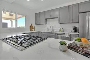 20916 Thunderbird, Apple Valley, CA 92307 - Photo 2