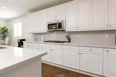 9461 Venetian Way, Jurupa Valley, CA 92509 - Photo 8