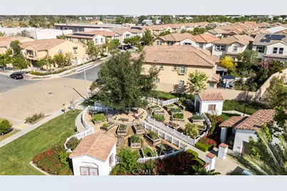 831 Wintergreen Way, Upland, CA 91786 - Photo 52