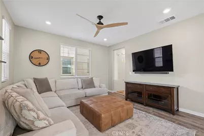 831 Wintergreen Way, Upland, CA 91786 - Photo 24