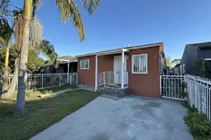 802 E 111th, Los Angeles, CA 90059 - Photo 2