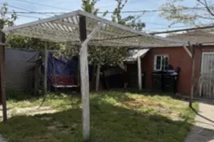 802 E 111th, Los Angeles, CA 90059 - Photo 10