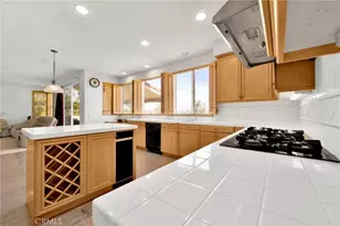 5936 Vista De La Luz, Woodland Hills, CA 91367 - Photo 10