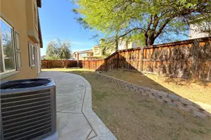 524 Trefoil Ct, Hemet, CA 92543 - Photo 18
