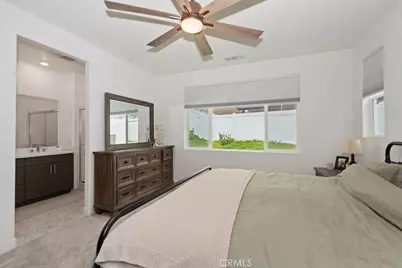 360 Elizabeth Court, Rialto, CA 92377 - Photo 12