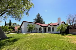 43619 Emile Zola St, Lancaster, CA 93535 - Photo 2