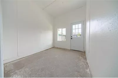 957 Center Street, Riverside, CA 92507 - Photo 32