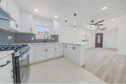 957 Center Street, Riverside, CA 92507 - Photo 8