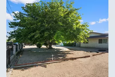 8932 Hickory, Hesperia, CA 92345 - Photo 8
