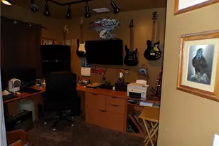 1850 Breckenridge, Corona, CA 92879 - Photo 14