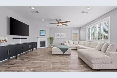 5347 Daytime, Fontana, CA 92336 - Photo 4