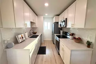 555 S La Veta Park, Orange, CA 92868 - Photo 10